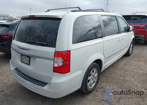 2012 Chrysler Town & Country Touring from USA, damaged, VIN 2C4RC1BG2CR303502